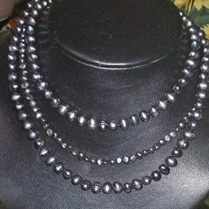 2 Sets of Peacock Tahitian Freshwater Pearl Necklaces Strands w Envelope Case